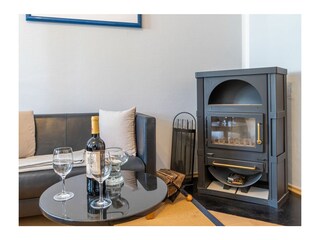 gemütliche Sitzecke mit Kamin