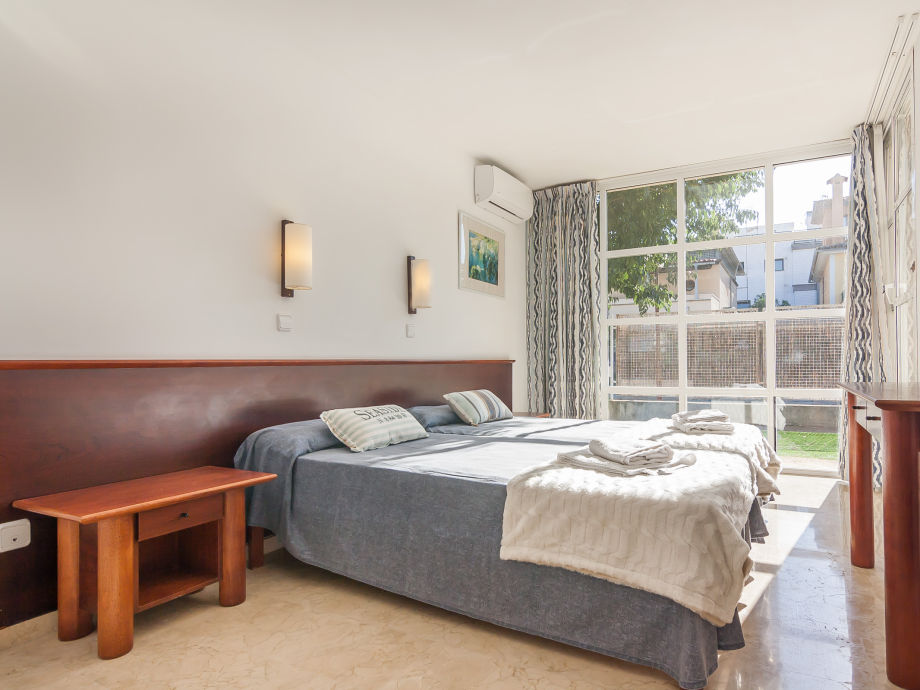 Schlafzimmer gemütlich machen ~ dayoop.com