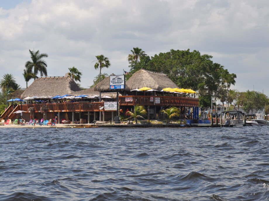 Villa Whispering Palms, Cape Coral, Southwest Florida - Mr ...