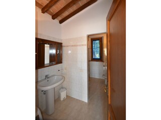 Holiday apartment Caldana Bathroom 30