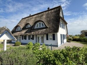 Holiday house Sogno Costiero Sognare sotto il Tetto di Cannucce