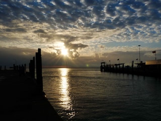 Morgenstimmung im Fährhafen Borkum