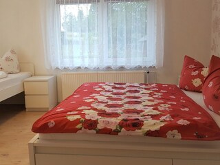Holiday apartment Kleingießhübel Bedroom 9
