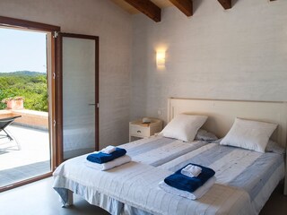 Doppelschlafzimmer 2 mit Zugang zur Terrasse