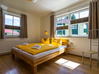 zwei getrennte Schlafzimmer