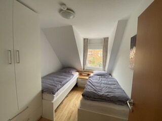 Schlafzimmer 3