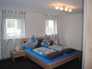 EG Schlafzimmer