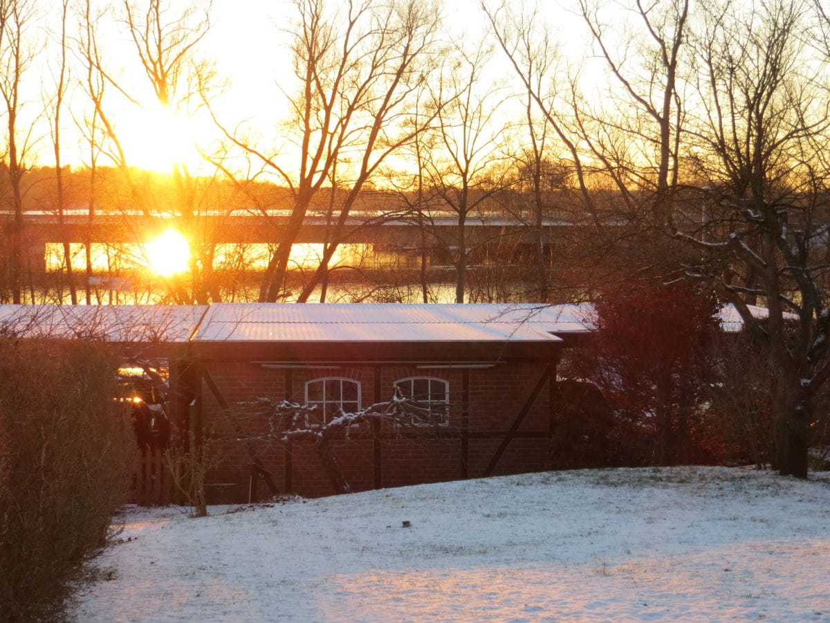 Sonnenuntergang im Winter