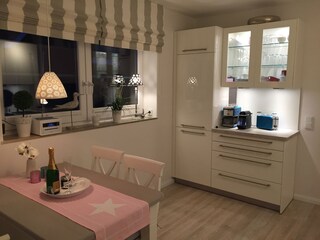 Esszimmer am Abend