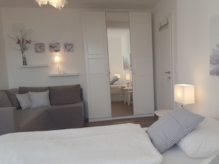 Schlafzimmer im Untergeschoss "Morgengrauen"