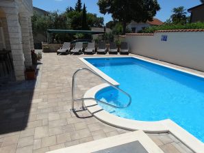 Holiday apartment Palma 1 - Poreč - image1