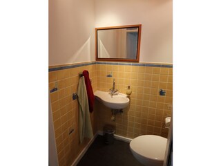 separates Gäste-WC
