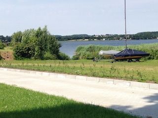 Blick auf den Wall und Schlei