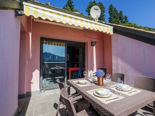 Ca. 15 m² große Dachterrasse