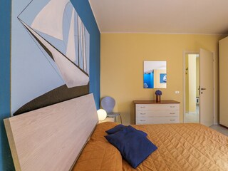 Eines von 2 Schlafzimmern