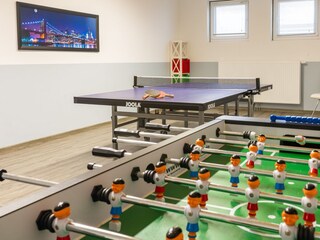 Dart, Tischtennis und Kicker im Souterrain