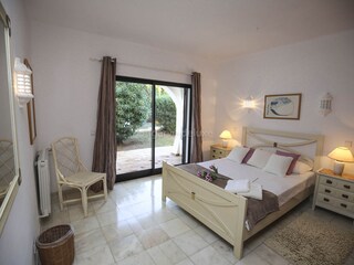 Bedroom with double bed ground floor