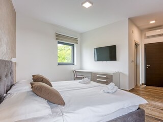 Villa Tinjan Características 17