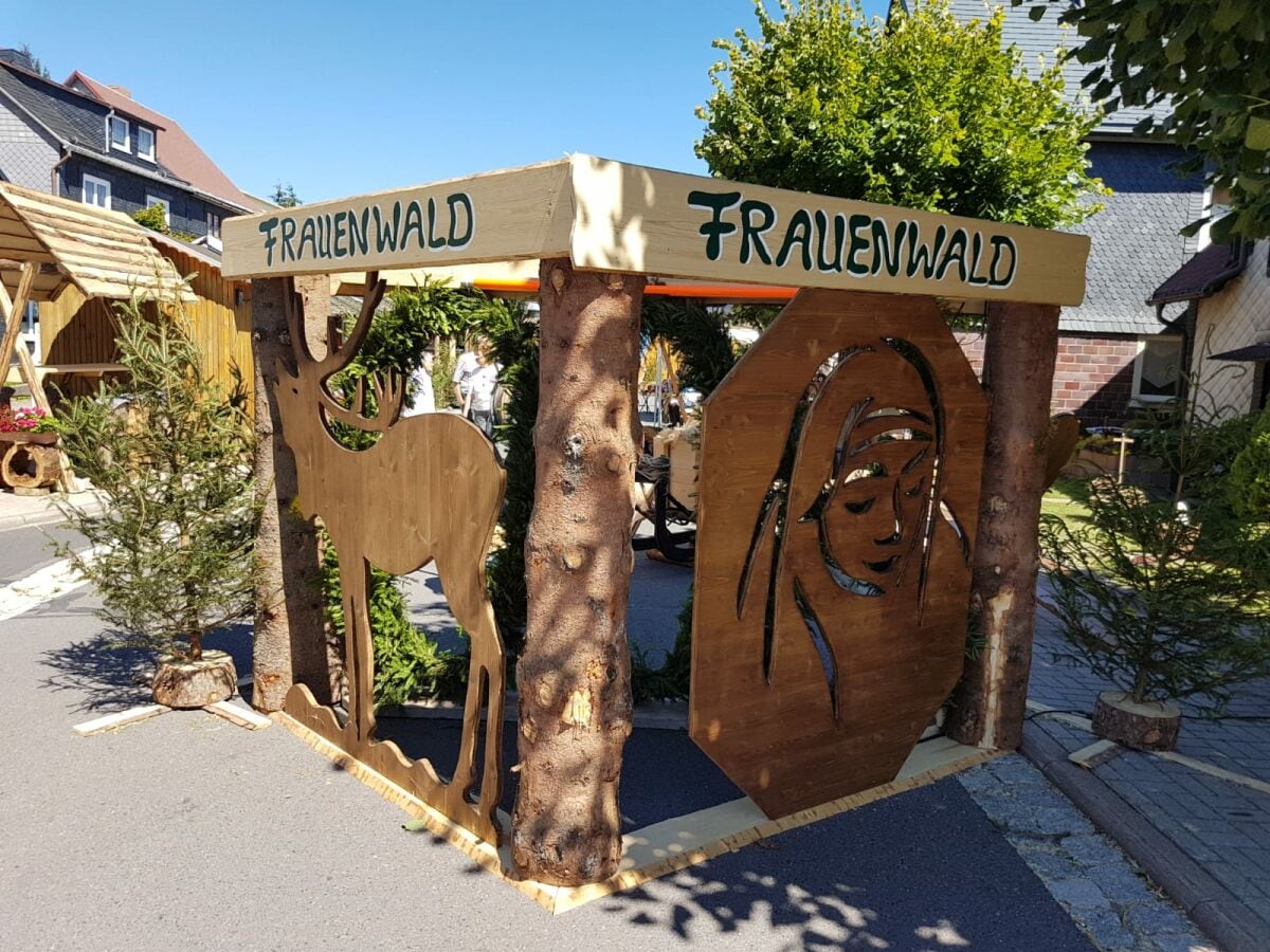 800 Jahre Frauenwald