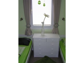 2. Schafzimmer mit getrennten Betten