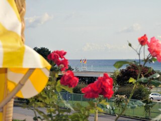 Haus Fernsicht Ausblick von der Sonnenterrasse