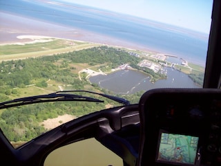 Hooksmeer mit Außenhafen und Nordsee