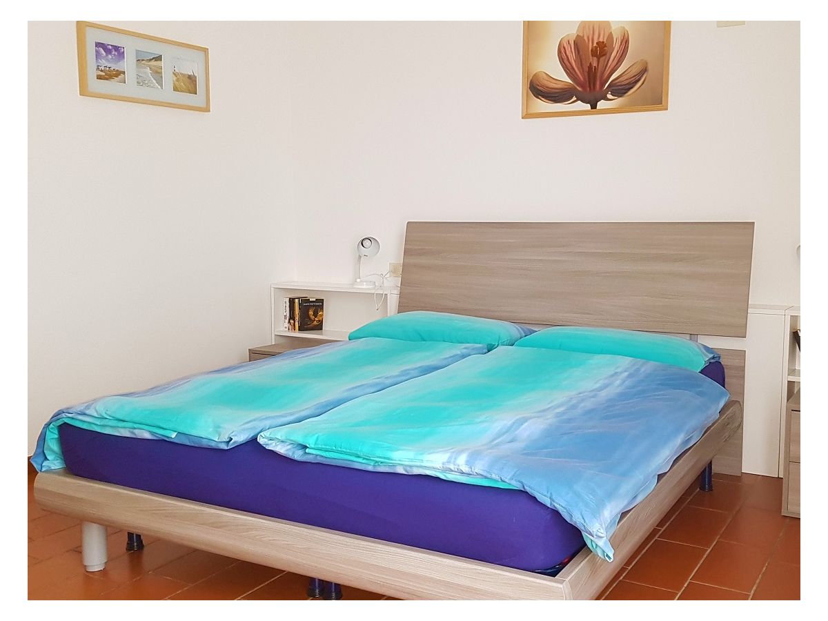 Schlafzimmer untere Wohnung