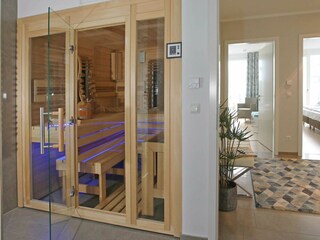 Sauna und Schlafzimmer