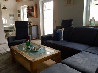 Wohnzimmer mit Blick zum Essplatz