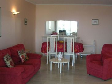 Apartment in Pool Residence "Le Mont Joyeux"