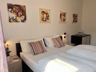 Schlafzimmer 3 (Doppelbett oder zwei Einzellbetten)