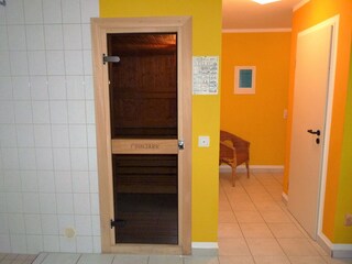 Eingang zur Sauna