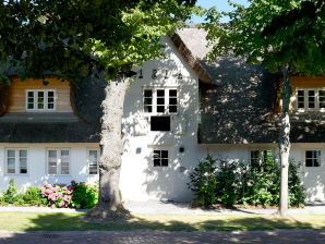 Holiday apartment Haus Steuermann West - Nieblum - image1