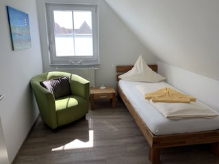 Einzelbett rechts, gibt es nochmal