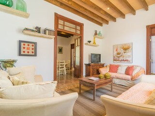 Villa Maria De La Salut Características 17