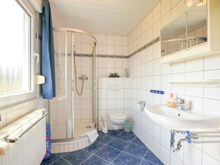 Dusche-WC- 2OG