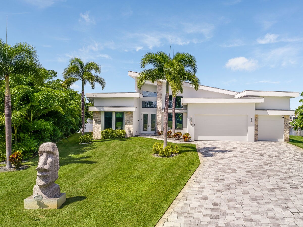 Villa Rapa Nui Island Cape Coral Mrs Regina Schaffer