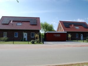 Vakantiehuis Dat Roode Hus 39 - Burhave - image1