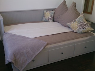 Tagesbett ausgezogen als Doppelbett 160x200