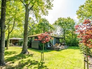 Das renovierte Ferienhaus mit großem, sonnigem Garten