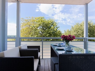 Große Südterrasse