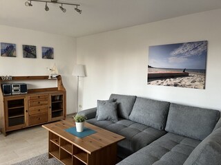 Wohnzimmer mit Ecksofa