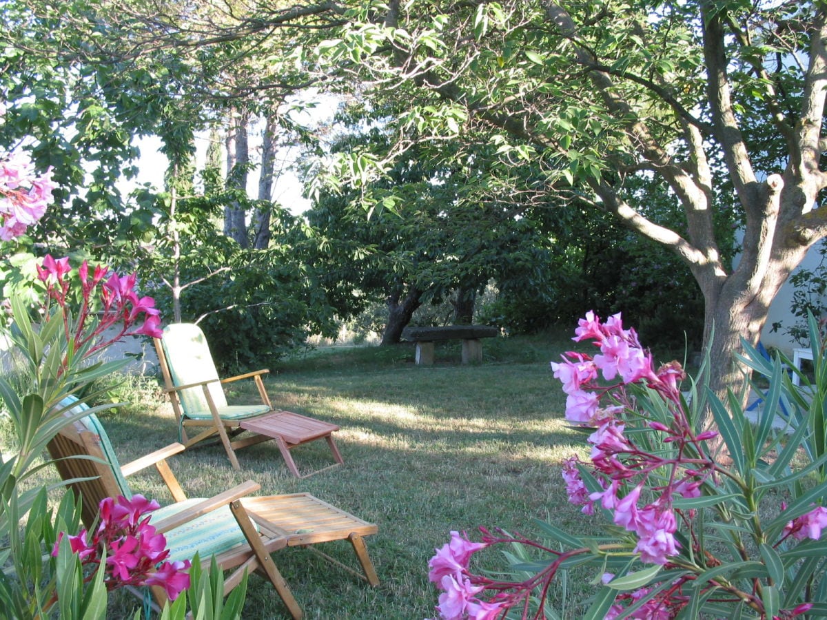 Ein Sitzplatz im Garten