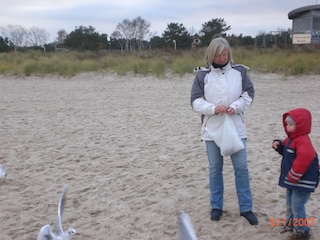 Mit Sofie am Strand von Babe