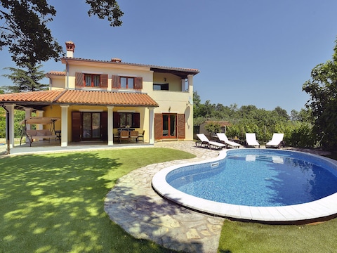 Villa Nina