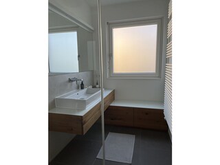 Bathroom with daylight and large window