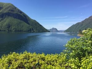 Appartamento per vacanze Oasi direttamente sul lago - Valsolda - image1