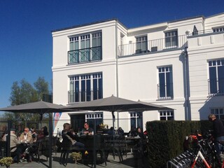 Außenbereich Cafe & Bistro