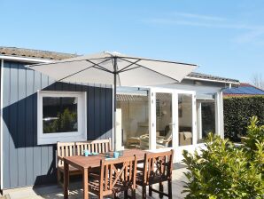 Bungalow with garden and lots of comfort (OME62)