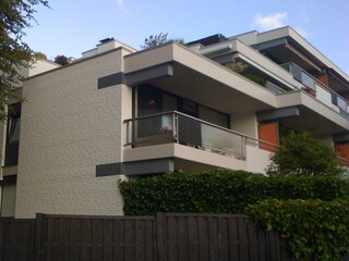 Hausansicht (Eckwohnung 1. OG)